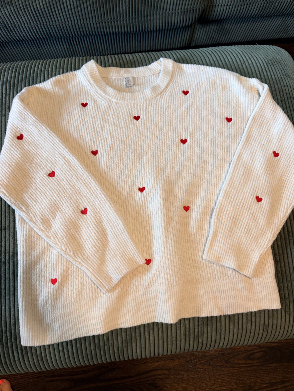 A New Day White Ribbed Sweater with Embroidered Hearts XXL